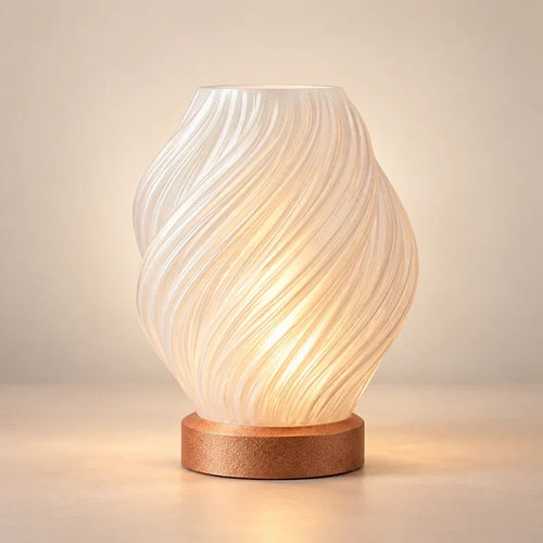 abajur para quarto com cúpula espiralada e base cobre