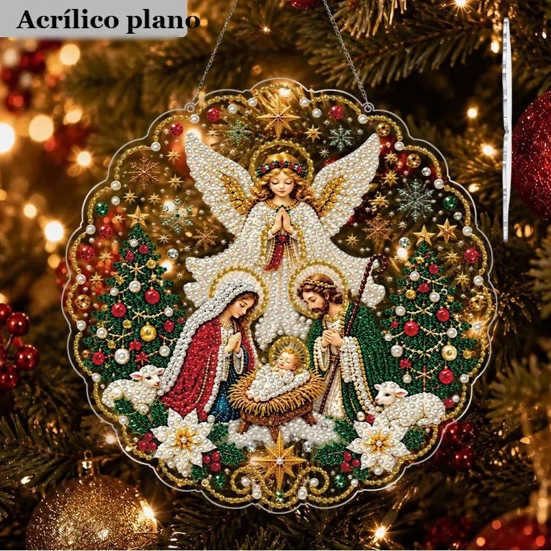 pintura com diamantes de presépio com anjo pendurada perto da árvore de natal