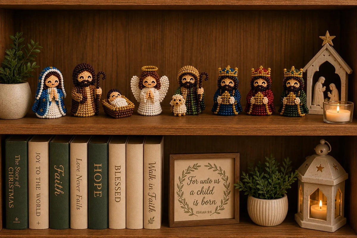 oito figuras do presépio de miçangas na estante da sala
