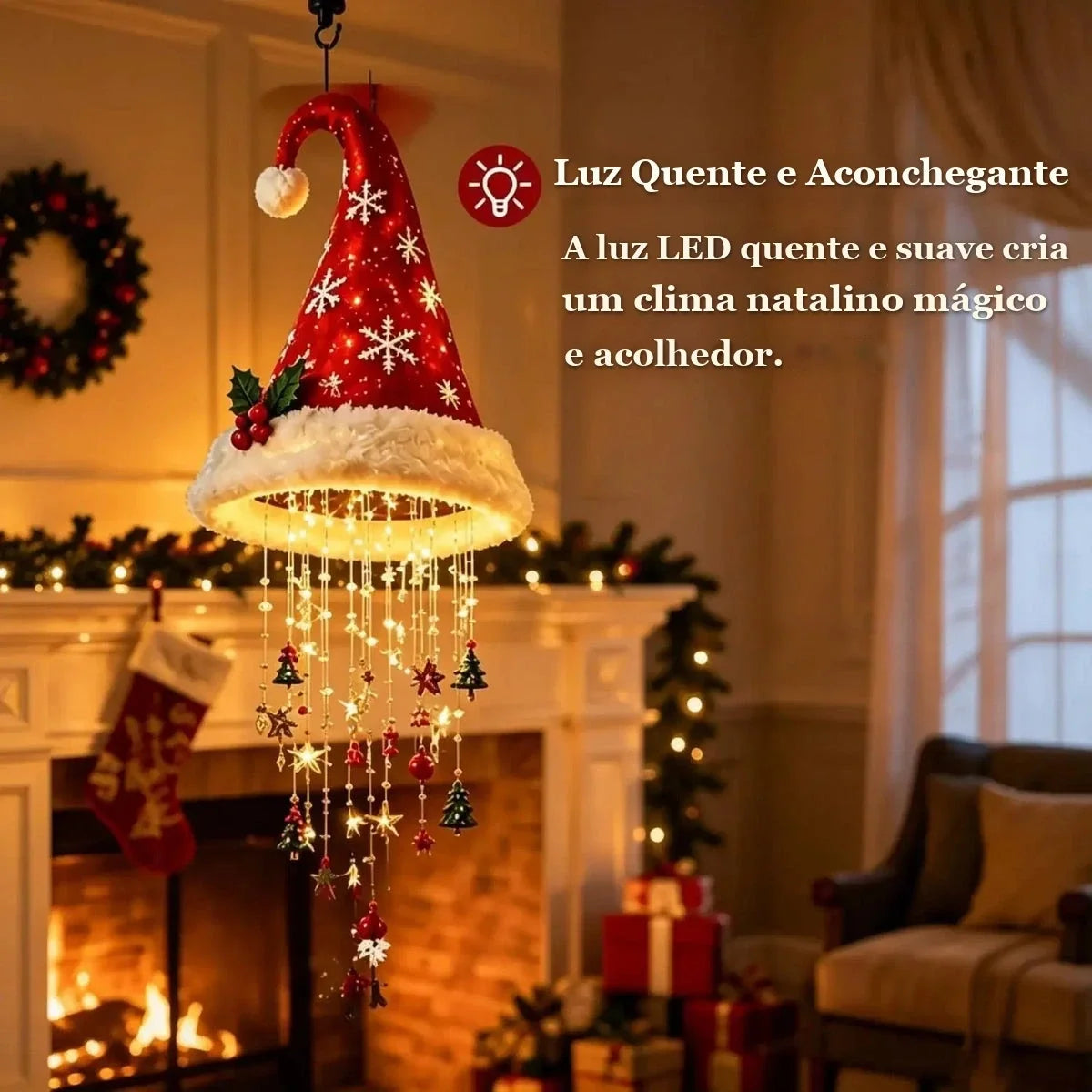 luminária gorro do papai noel com luz quente perto da lareira