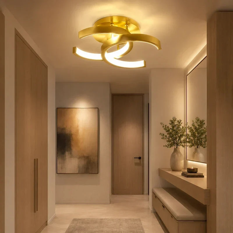 plafon led dourado em corredor com aparador