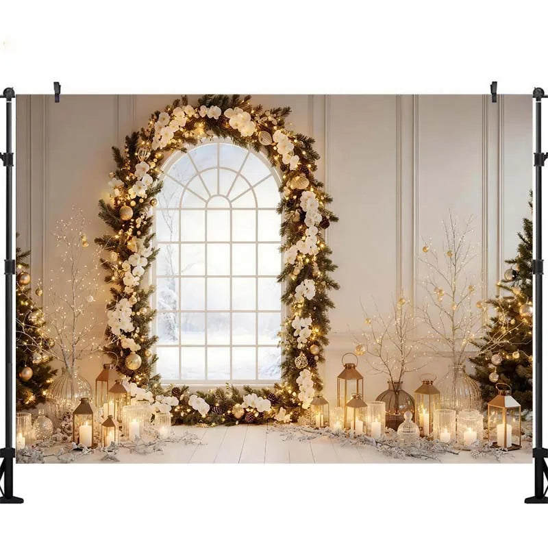 Fundo de Janela em Arco de Natal com Pinheiros, Lanternas e Caixas de Presente para Fotos de Crianças e Família, Acessórios de Natal