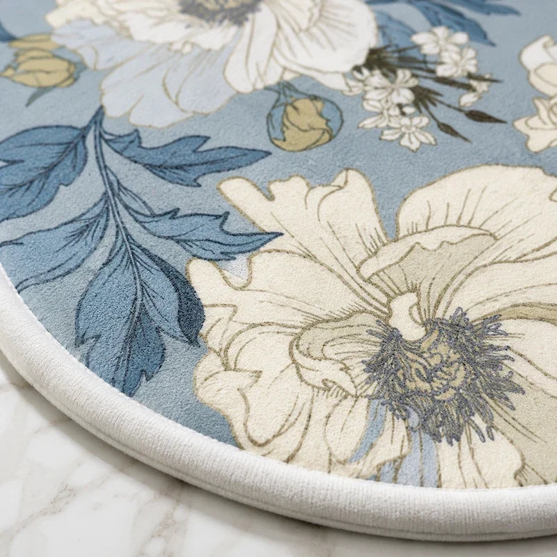 detalhe da estampa floral e da borda do tapete oval